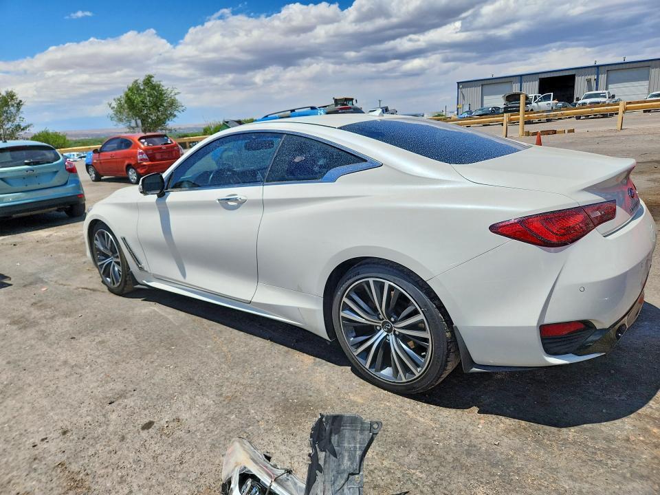 2021 INFINITI Q60 LUXE — Фото 2 из 13