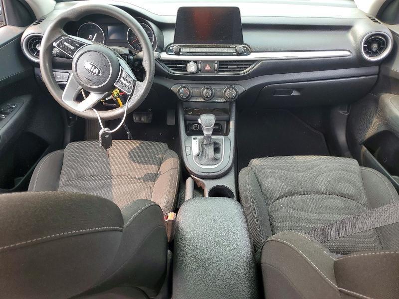 2021 KIA FORTE LXS — Фото 8 из 12