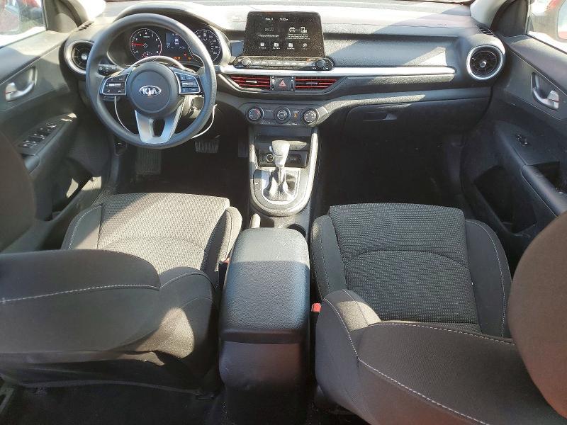 2021 KIA FORTE LXS — Фото 8 из 12