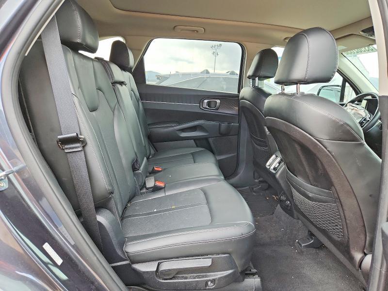 2021 KIA SORENTO S — Фото 11 из 13