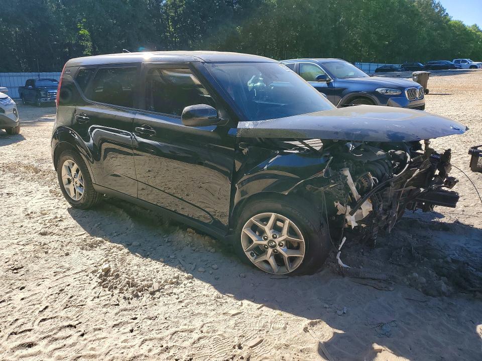 2021 KIA SOUL S — Фото 4 из 12