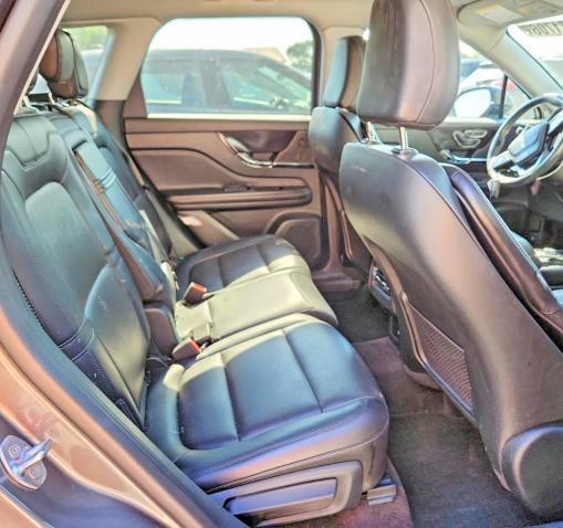 2021 LINCOLN CORSAIR — Фото 11 из 13