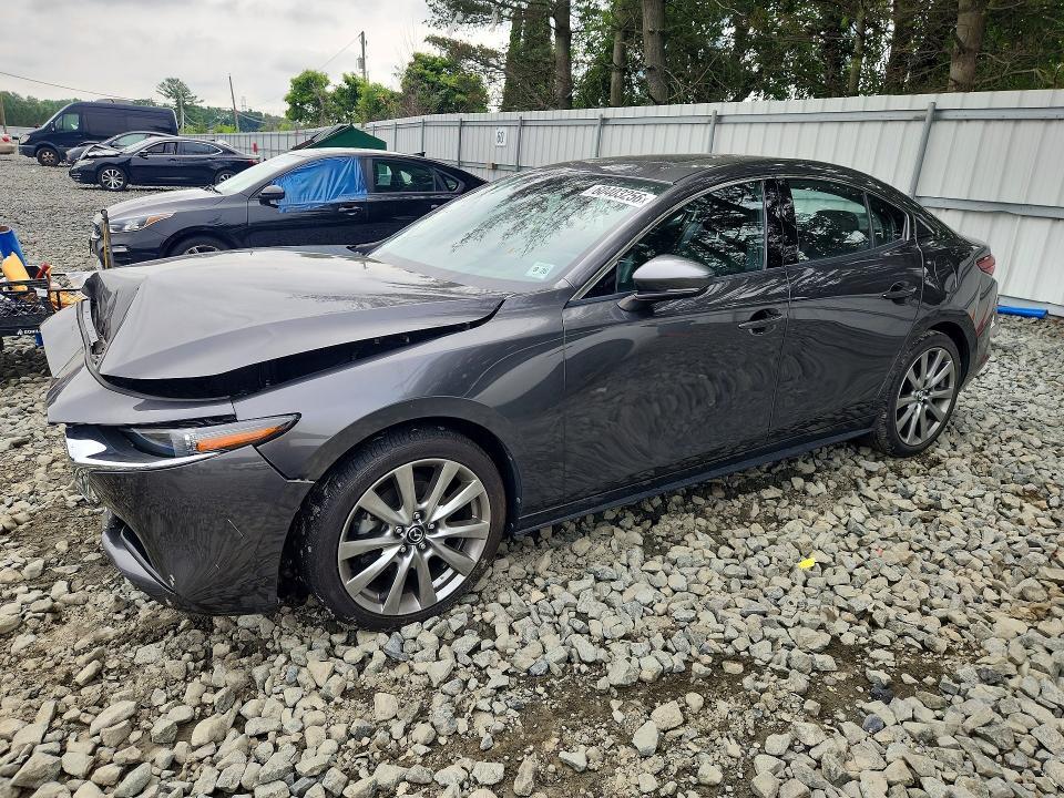 2021 MAZDA 3 PREMIUM