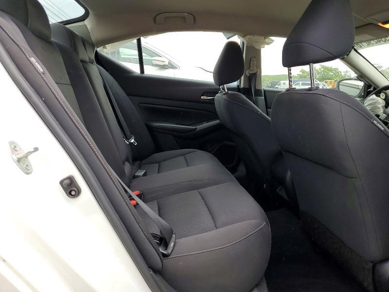 2021 NISSAN ALTIMA S — Фото 10 из 13
