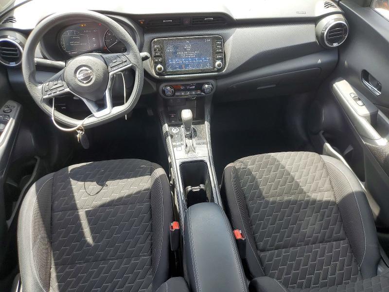 2021 NISSAN KICKS SV — Фото 8 из 13