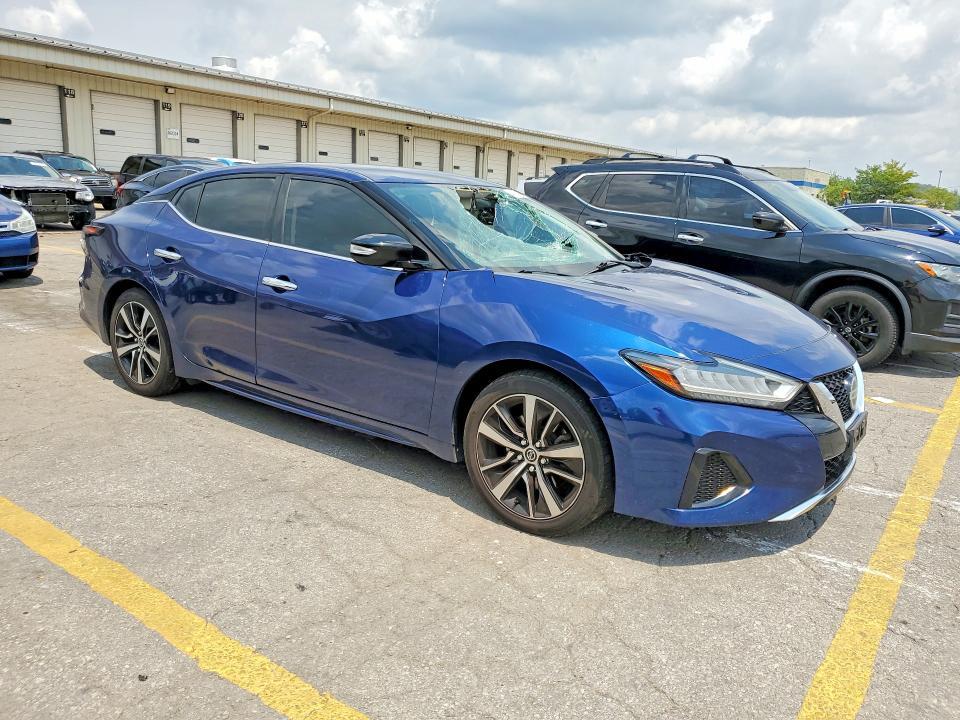 2021 NISSAN MAXIMA SV — Фото 4 из 12