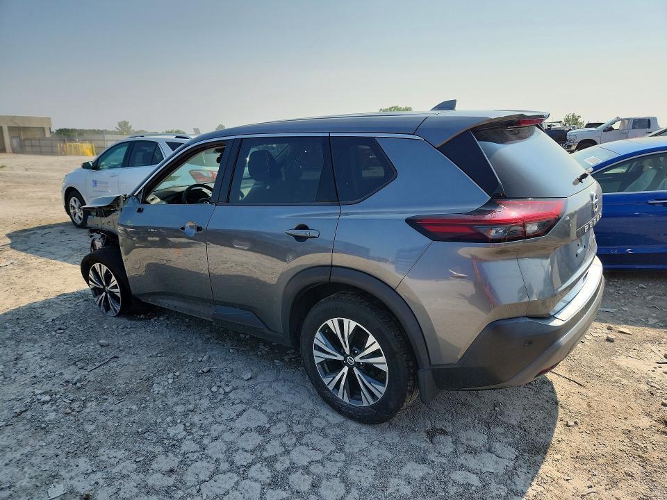2021 NISSAN ROGUE SV — Фото 2 из 12