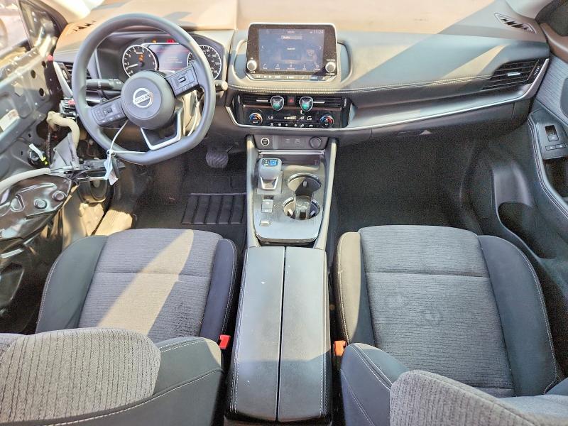 2021 NISSAN ROGUE SV — Фото 8 из 12