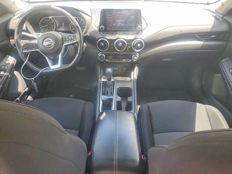 2021 NISSAN SENTRA SV — Фото 8 из 12