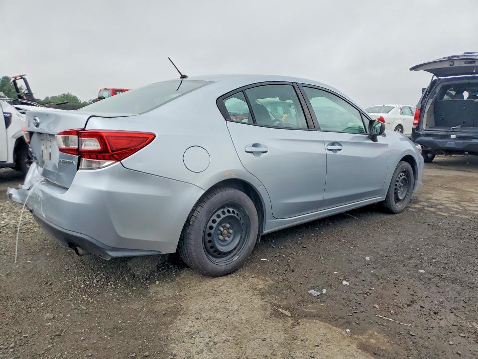 2021 SUBARU IMPREZA — Фото 3 из 12