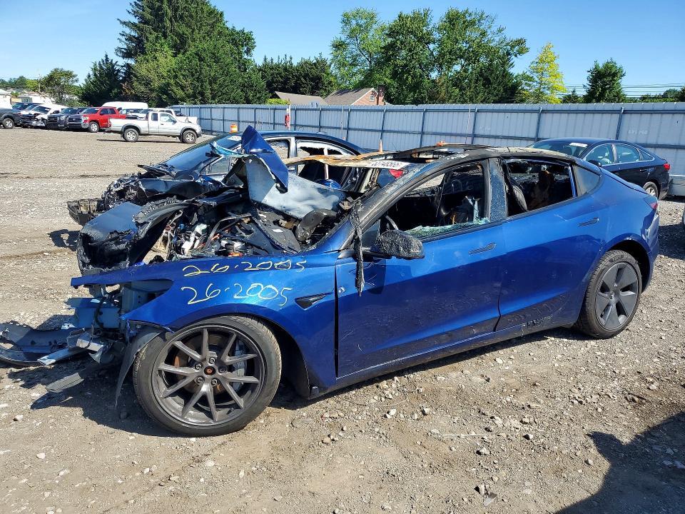 2021 TESLA MODEL 3