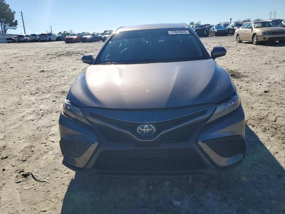 2021 TOYOTA CAMRY SE — Фото 5 из 12