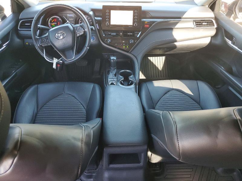 2021 TOYOTA CAMRY SE — Фото 8 из 12