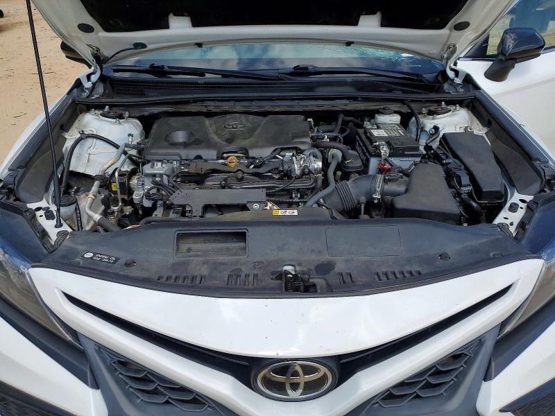 2021 TOYOTA CAMRY SE — Фото 11 из 12