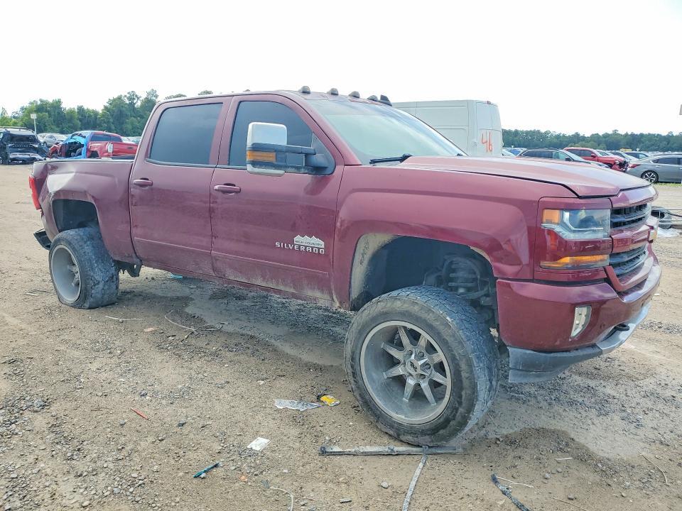 2017 CHEVROLET SILVERADO K1500 LT — Фото 4 из 13