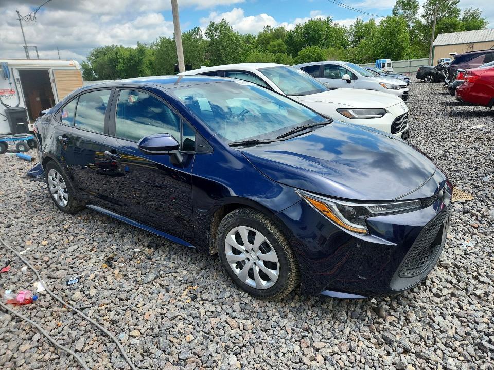 2021 TOYOTA COROLLA LE — Фото 4 из 13