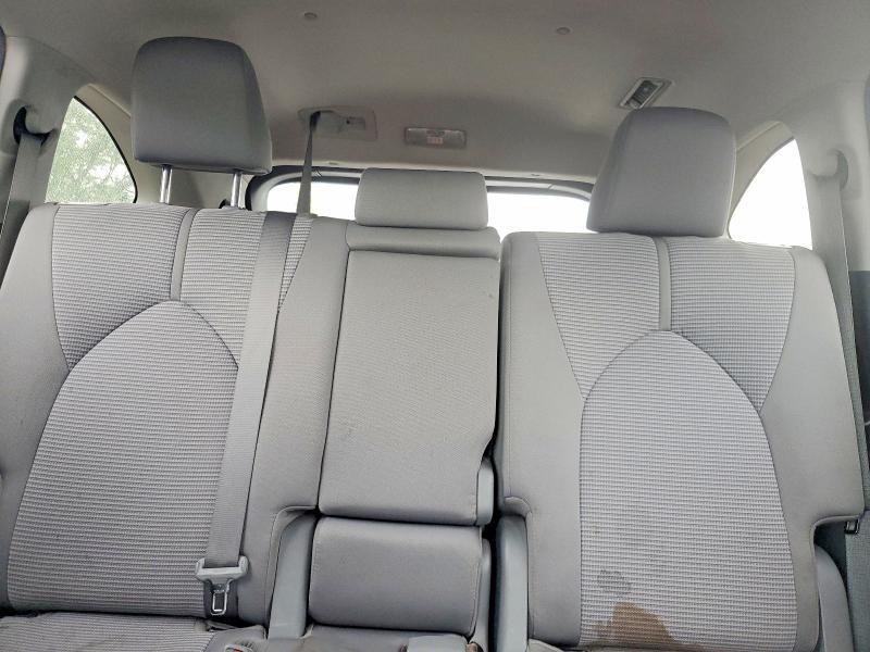 2021 TOYOTA HIGHLANDER LE — Фото 10 из 13