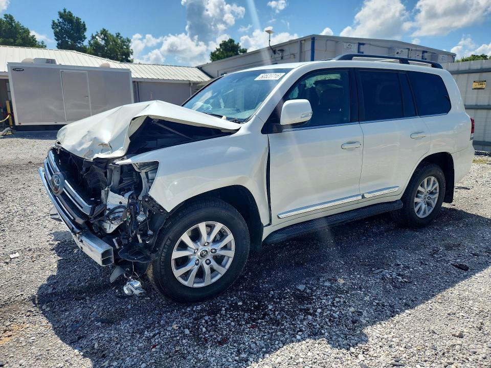 2021 TOYOTA LAND CRUISER JTMCY7AJXM4097180