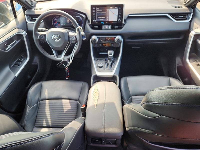 2021 TOYOTA RAV4 XSE — Фото 8 из 13