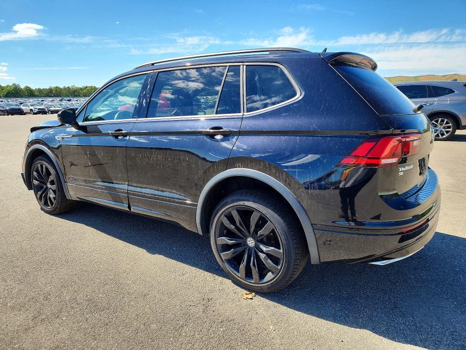 2021 VOLKSWAGEN TIGUAN SE — Фото 2 из 13