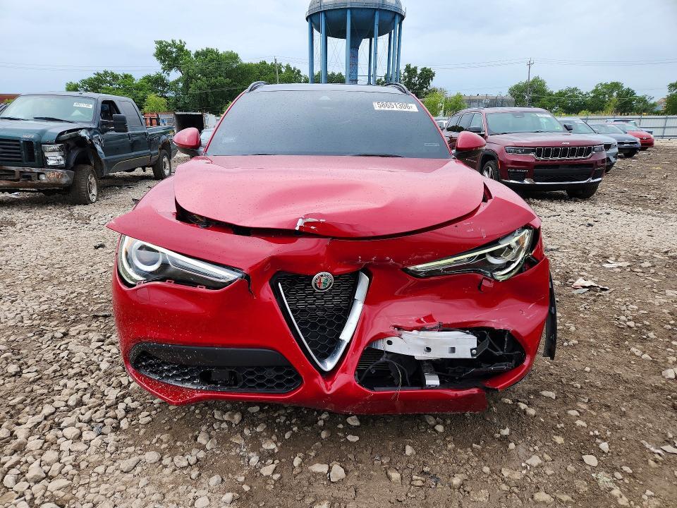 2022 ALFA ROMEO STELVIO TI — Фото 5 из 13