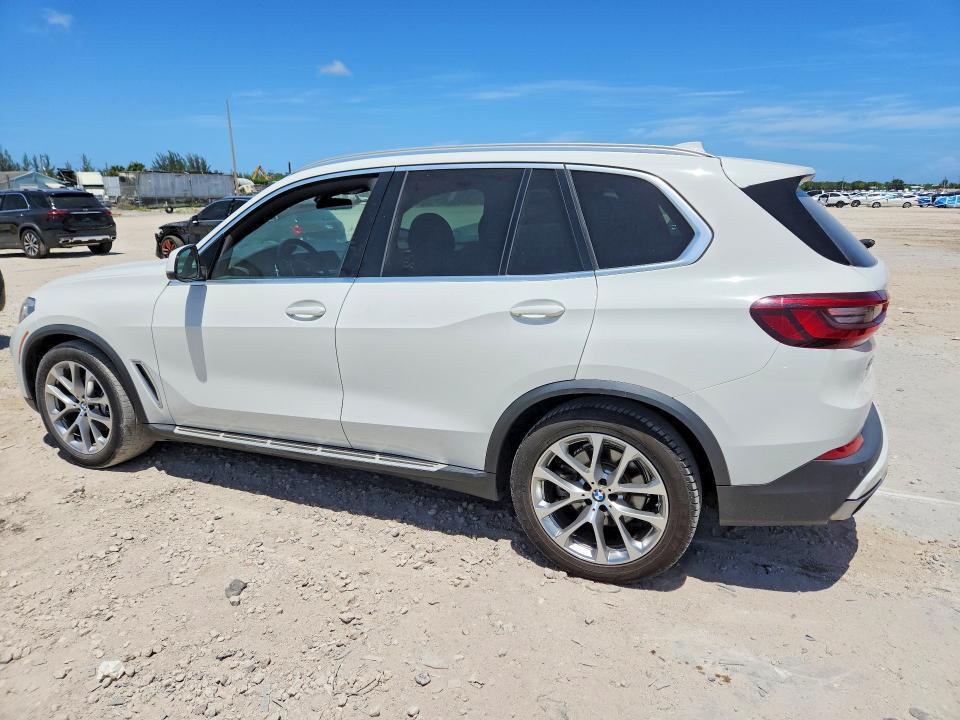 2022 BMW X5 SDRIVE 40I — Фото 2 из 13