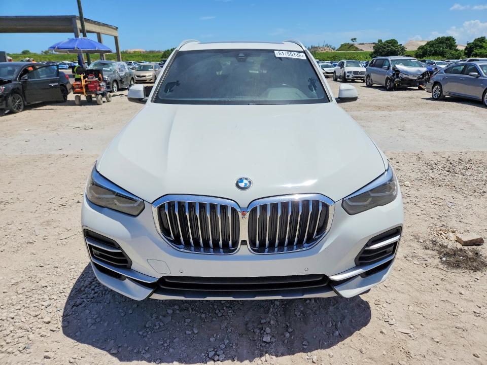 2022 BMW X5 SDRIVE 40I — Фото 5 из 13