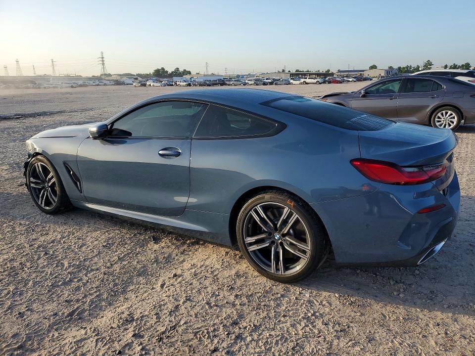 2022 BMW 840I — Фото 2 из 14