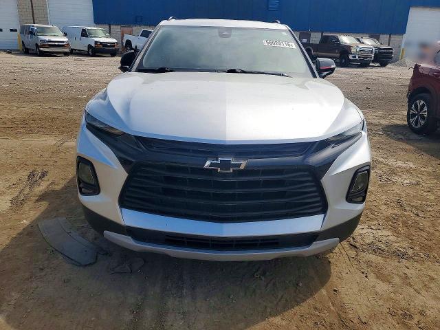 2022 CHEVROLET BLAZER 2LT — Фото 5 из 13
