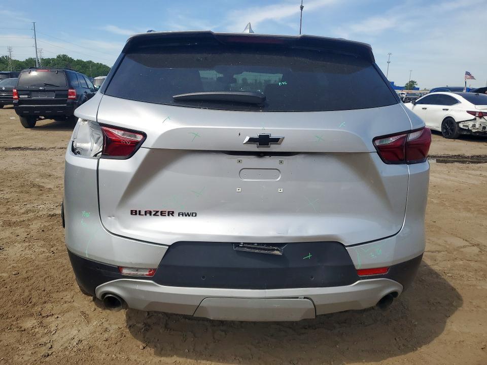 2022 CHEVROLET BLAZER 2LT — Фото 6 из 13