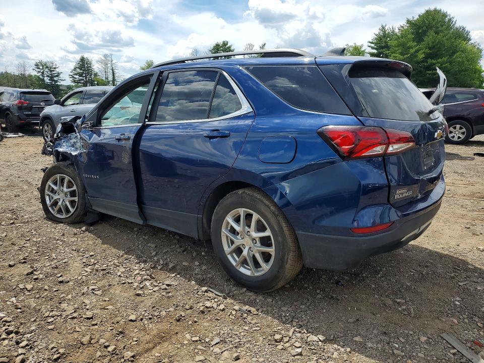2022 CHEVROLET EQUINOX LT — Фото 2 из 13