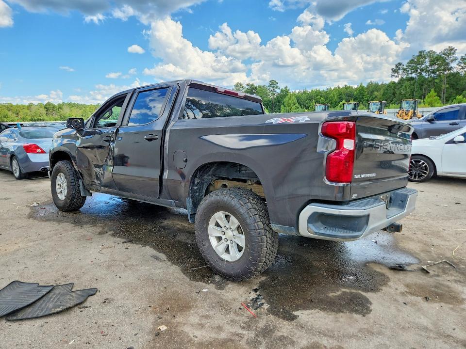 2022 CHEVROLET SILVERADO LTD K1500 LT — Фото 2 из 12