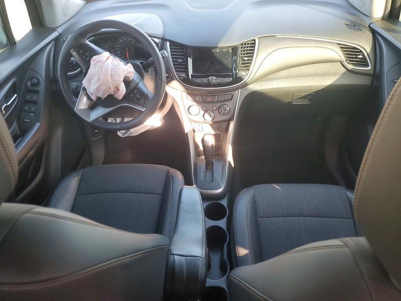2022 CHEVROLET TRAX 1LT — Фото 8 из 13