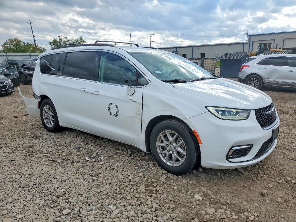 2022 CHRYSLER PACIFICA TOURING L — Фото 4 из 13