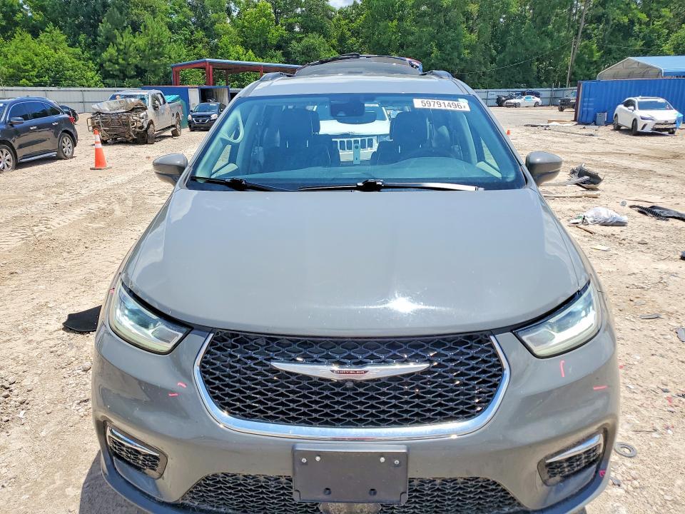 2022 CHRYSLER PACIFICA TOURING L — Фото 5 из 13