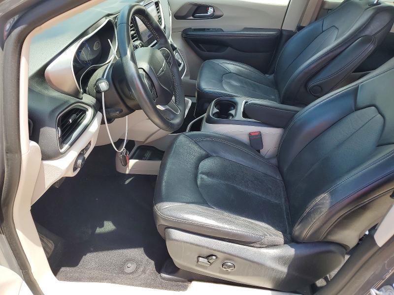 2022 CHRYSLER PACIFICA TOURING L — Фото 7 из 13
