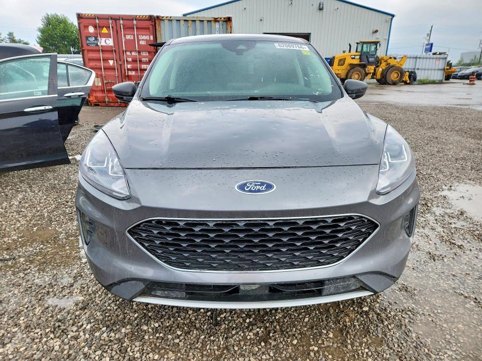 2022 FORD ESCAPE SE — Фото 5 из 13