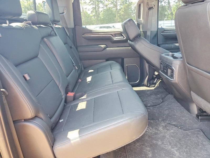 2022 GMC SIERRA K1500 SLT — Фото 10 из 13