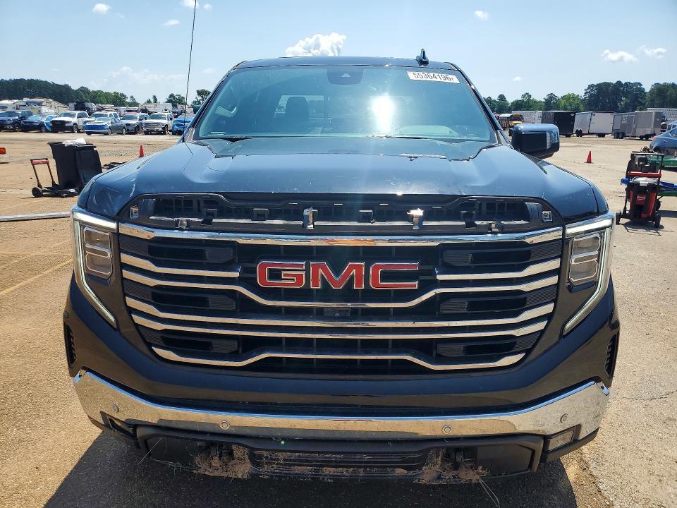 2022 GMC SIERRA K1500 SLT — Фото 5 из 13
