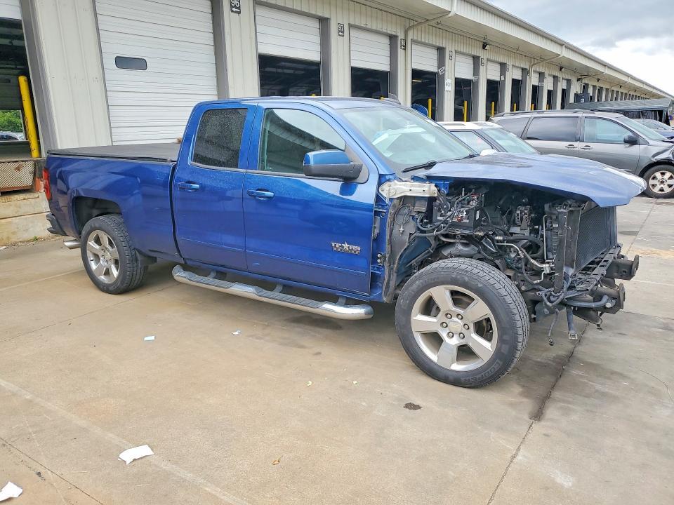 2017 CHEVROLET SILVERADO C1500 LT — Фото 4 из 13