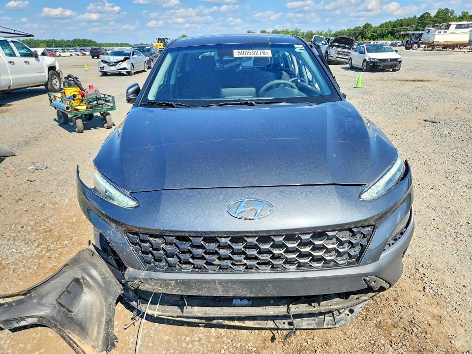 2022 HYUNDAI KONA SE — Фото 5 из 13