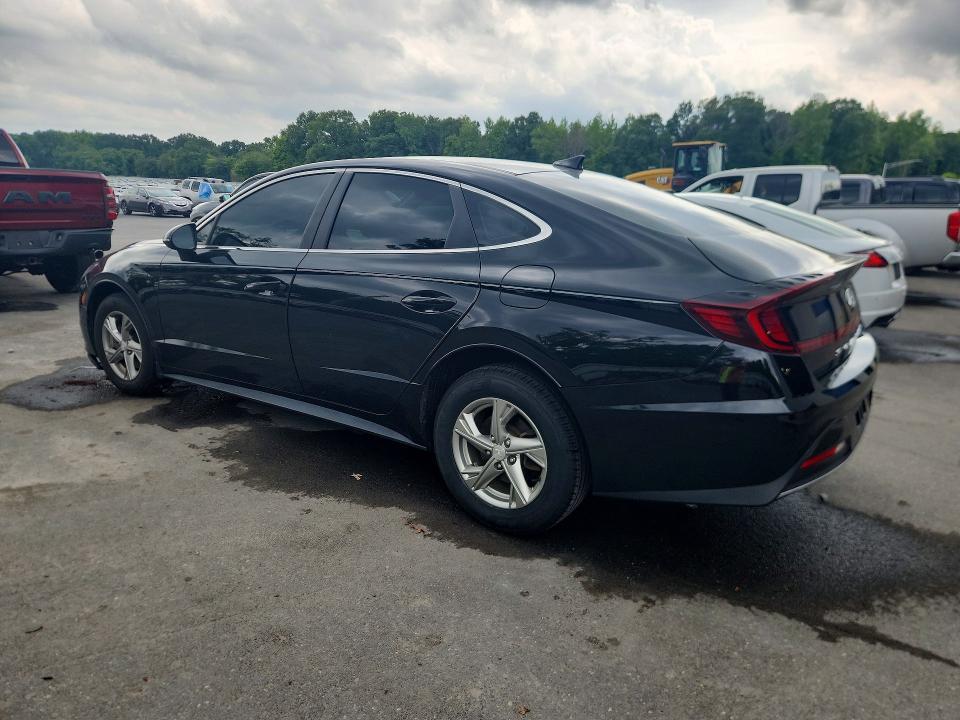 2022 HYUNDAI SONATA SE — Фото 2 из 13