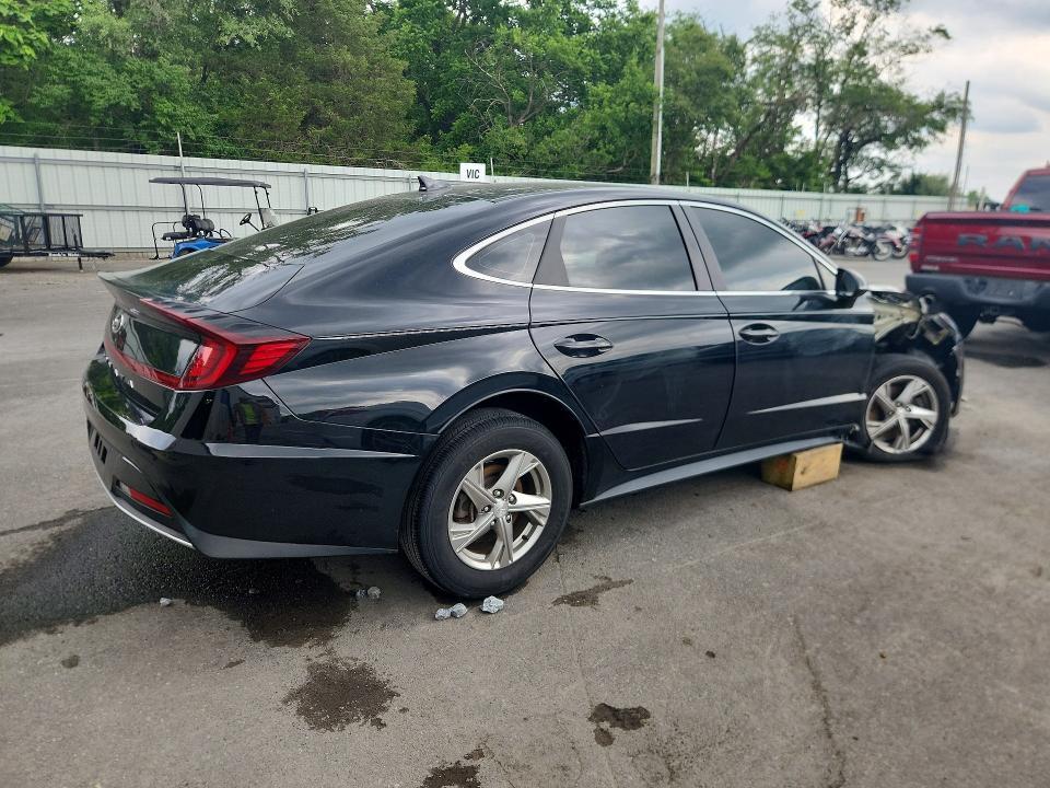 2022 HYUNDAI SONATA SE — Фото 3 из 13