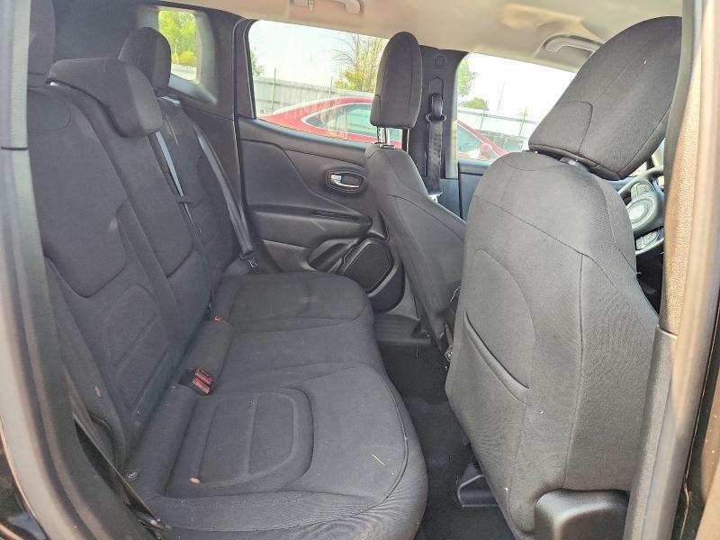 2022 JEEP RENEGADE LATITUDE — Фото 11 из 13