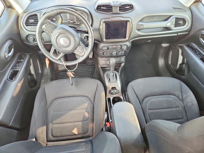 2022 JEEP RENEGADE LATITUDE — Фото 8 из 13