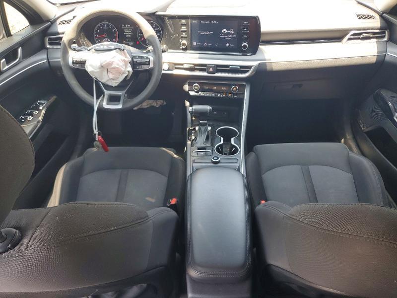 2022 KIA K5 LXS — Фото 8 из 12