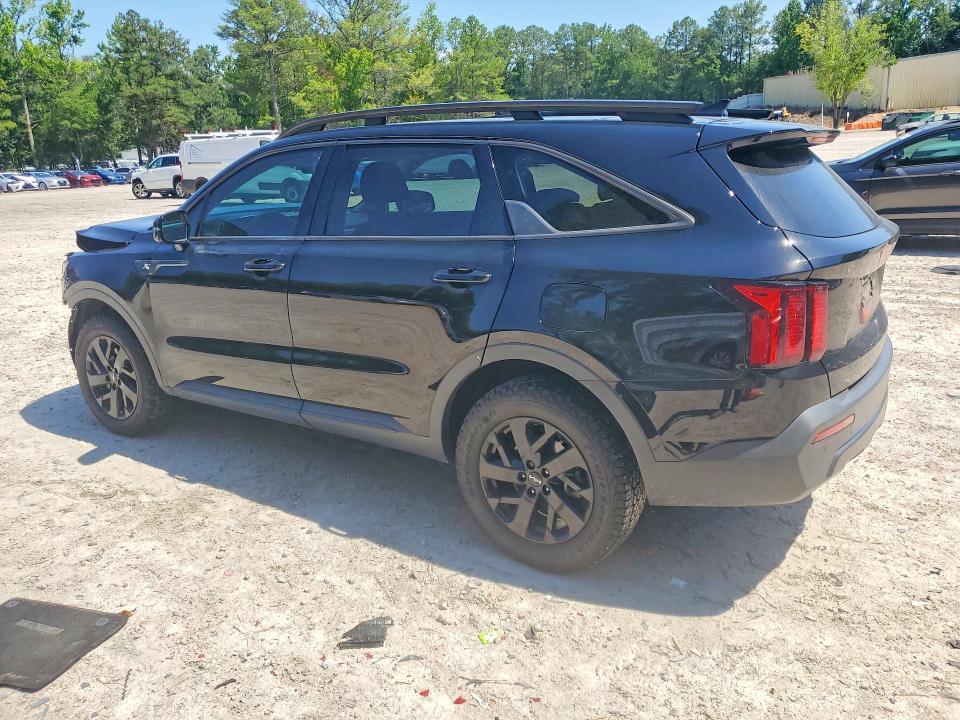 2022 KIA SORENTO S — Фото 2 из 12