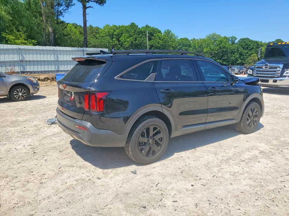 2022 KIA SORENTO S — Фото 3 из 12