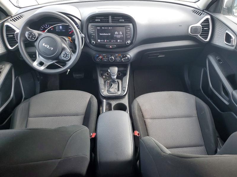 2022 KIA SOUL LX — Фото 8 из 13