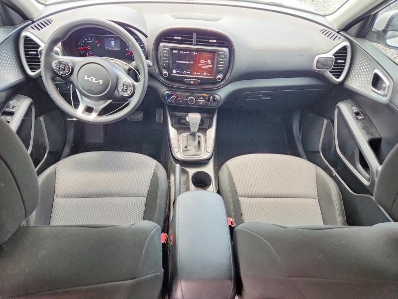2022 KIA SOUL LX — Фото 8 из 12
